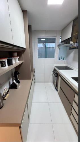 House in Eusébio condominiumにあるキッチンまたは簡易キッチン