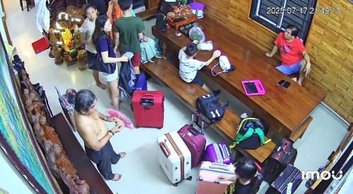 Clients de l'établissement Đại Nội Saphia Homestay