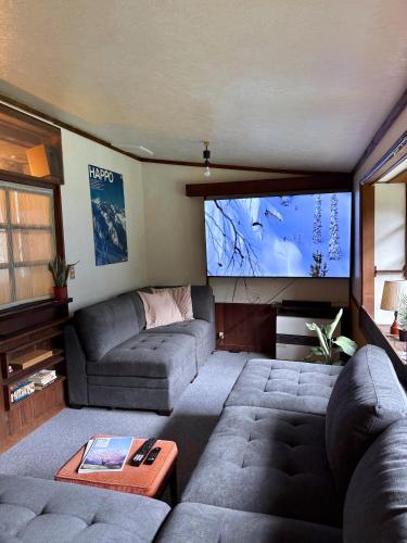 Χώρος καθιστικού στο Twin Peaks Lodge