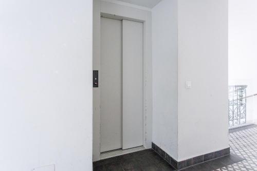 Julius 23 - Cozy Stay Only 5 Mins to City Center
