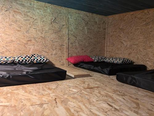 Un lugar para sentarse en Útulný apartmán Vážka u Pastvinské přehrady v Orlických horách