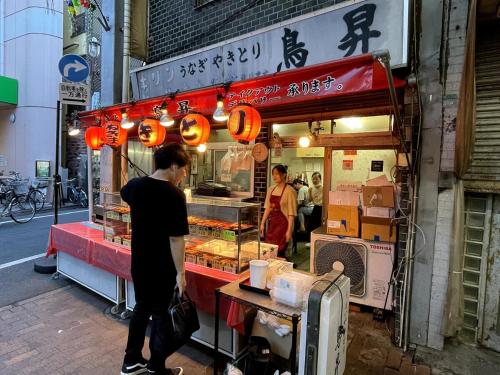 Easy Access to Ikebukuro Only 2 Stops and 2 Double Beds N101