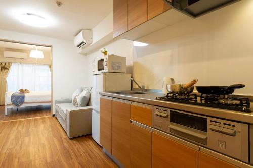 Stay Near to Ikebukuro N102