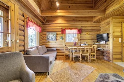 Un lugar para sentarse en Jänkäkolo Holiday Home