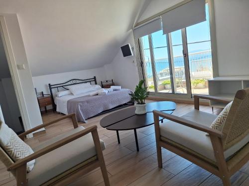 studio Palerostravel