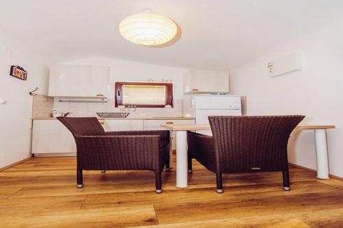 Modern Apartment in Starigrad with Garden