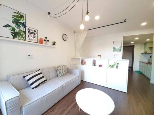 Køkken eller tekøkken på Tan son nhat airport Studio