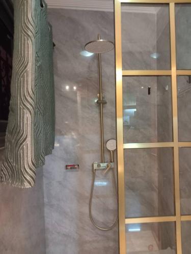 Kylpyhuone majoituspaikassa Résidence Wendyna