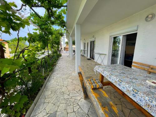 Luxurious Apartment in Dramalj with Swimming Pool
