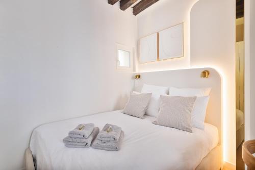 SUPER CENTRAL - Montorgueil - Designer Studio
