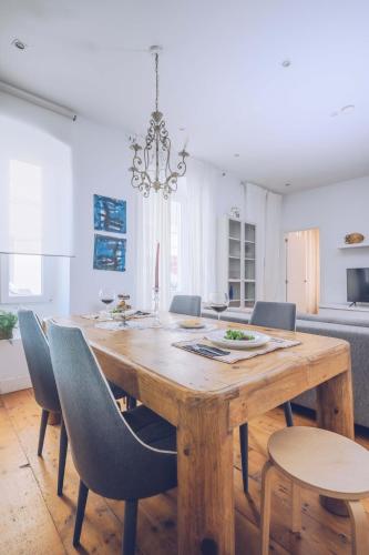 Foto Eclectic 2BR with shared terrace perfect getaway 4
