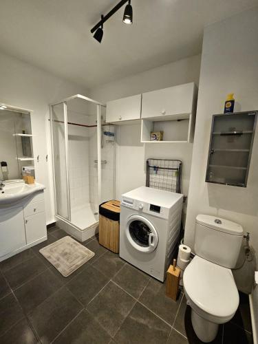 O baie la Charming studio