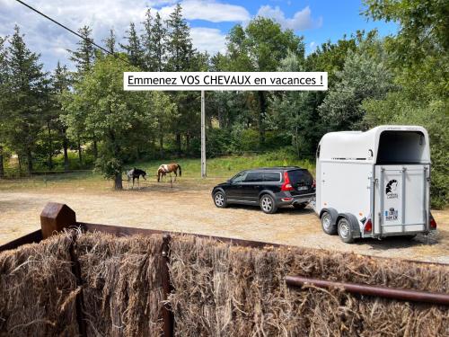 Fotografie z fotogalerie ubytování Charming studio in an exceptional equestrian farm v destinaci Camps-la-Source