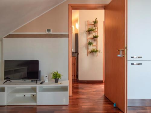 Μια τηλεόραση ή/και κέντρο ψυχαγωγίας στο I-Host Apartment - Rogoredo 21