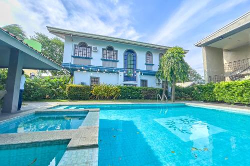 Kolam renang di atau dekat dengan Laurel Heritage Resort and Spa