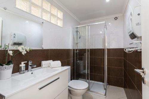 Budget Beach Center B5
