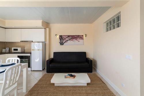 Budget Beach Center B5