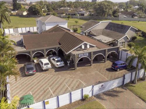 Imagen de la galería de Jnc Lodge, en Richards Bay