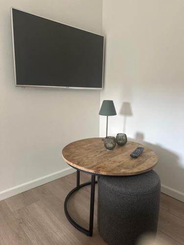 TV a/nebo společenská místnost v ubytování byTilch