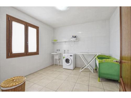 Gambar di galeri bagi House in Majorca with Pool and Mountain Views di Selva