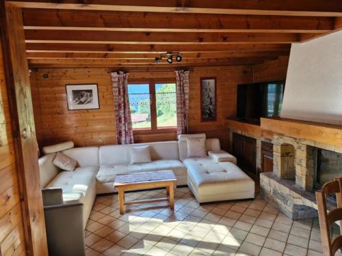 Khu vực ghế ngồi tại Denali