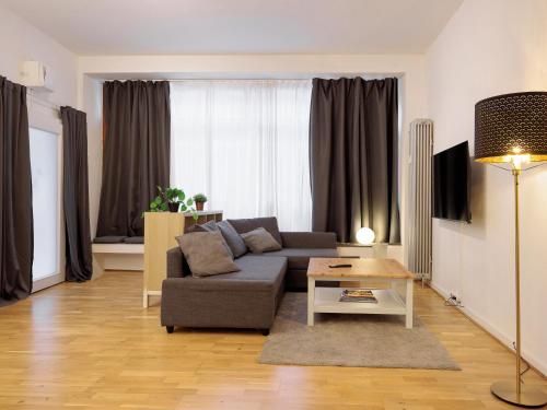 Posezení v ubytování FeWocation Apartments - Central - Near Train Station
