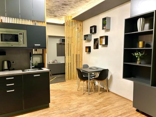 K&H Apartmens Urban Living