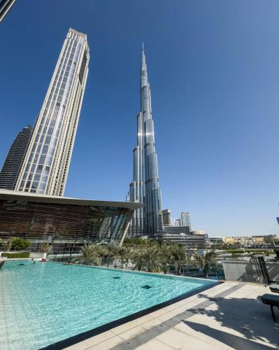 Grande Downtown Dubai - Luxury 2BR Apt with Balcony & Stunning City Views