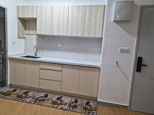 Dapur atau dapur kecil di Nine9 Homestay