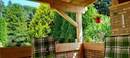 Κήπος έξω από το Mansardenwohnung Waldblick