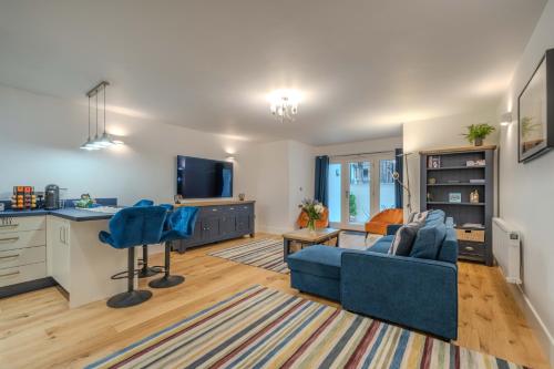 Foto Spacious Modern 2-bed Parking & Wi-Fi & 65"OLED 1