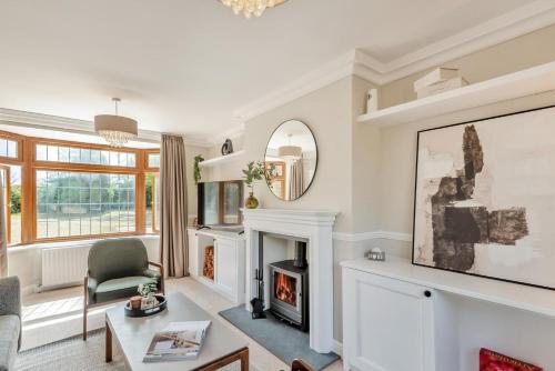 Χώρος καθιστικού στο 3 Bed in Fiskerton oc-h32756