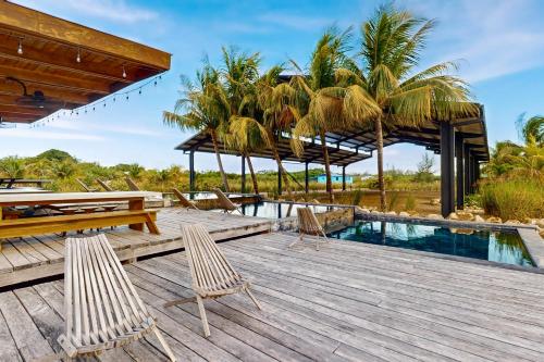Swimmingpoolen hos eller tæt på Seabird Villa 7