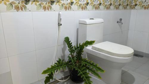 Bilik mandi di Sandara villa