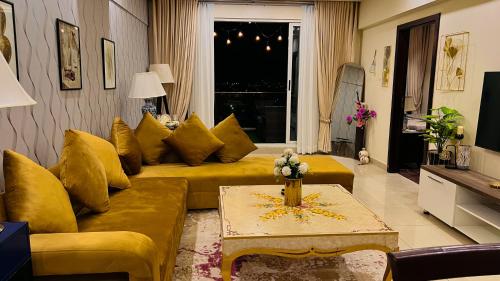 Gallery image of Goldcrest Luxe Living - 5 Star Serviced Apartments, DHA Lahore in Lahore