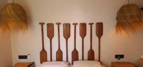 Katil atau katil-katil dalam bilik di Trees Art Hotel & Suites