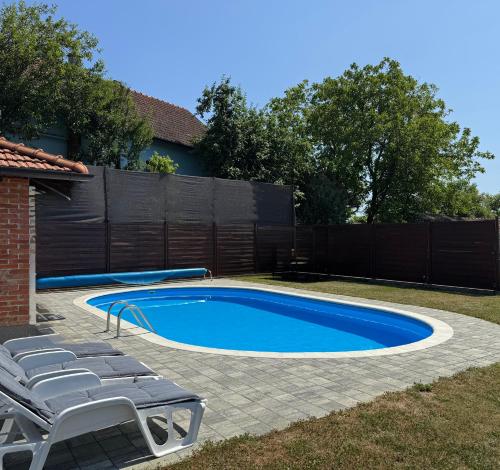 Billede fra billedgalleriet på Drvena kuca za odmor Cvetkovic brdo i Novo Brdo