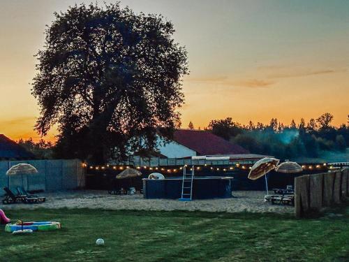 Blick auf den Sonnenuntergang/Sonnenaufgang von des Ferienhauses aus oder aus der Nähe