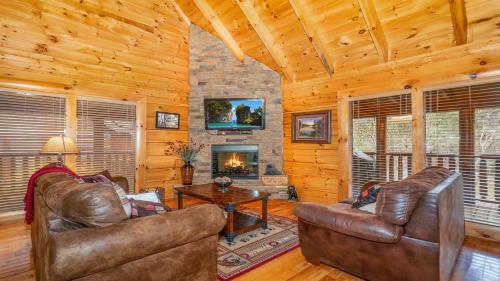 Smoky Mountain Escape by American Patriot Getaways photo 7