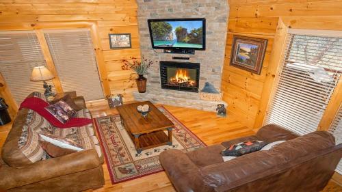Smoky Mountain Escape by American Patriot Getaways photo 18