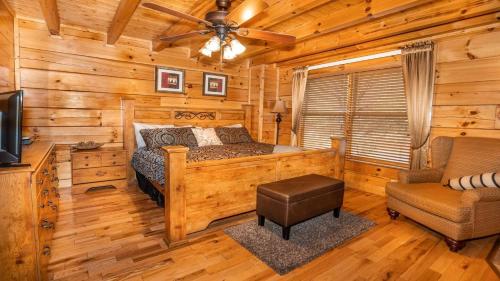 Smoky Mountain Escape by American Patriot Getaways photo 25