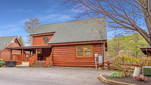 Smoky Mountain Escape by American Patriot Getaways photo 8