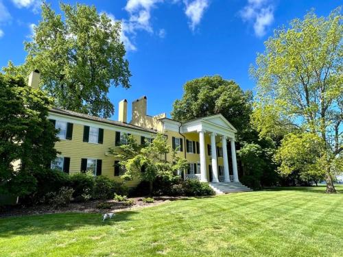 an image of a house with a lawn at Fairview Estate in Saint Michaels