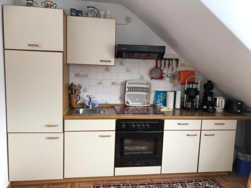 Dapur atau dapur kecil di Ferienwohnung Haus Stuber
