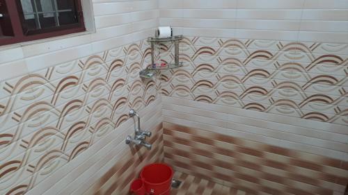 Un baño de Idukki Nest