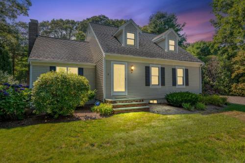 Zahrada ubytování 65 Wianno Circle Osterville - On Cape Time