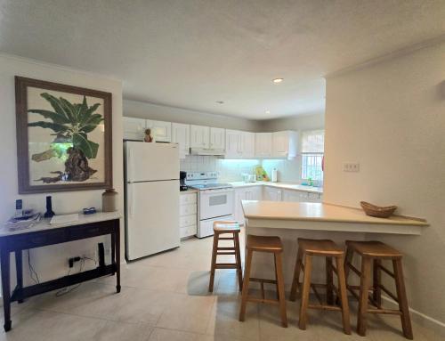 Dapur atau dapur kecil di 9 Margate Gardens