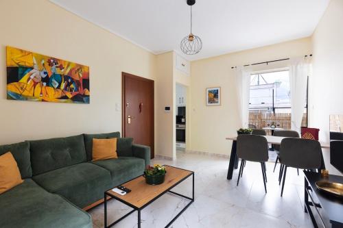 Pagrati Sunlit Penthouse