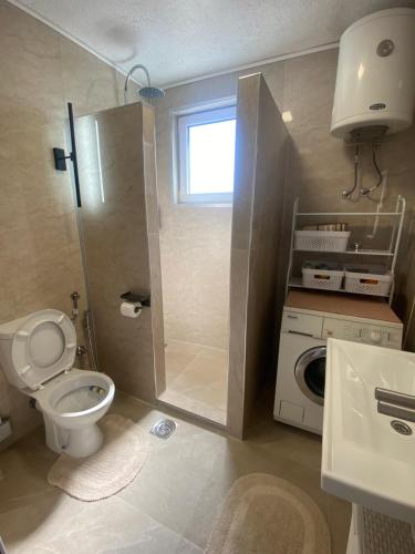 Ένα μπάνιο στο Sarajevo Comfort Stay