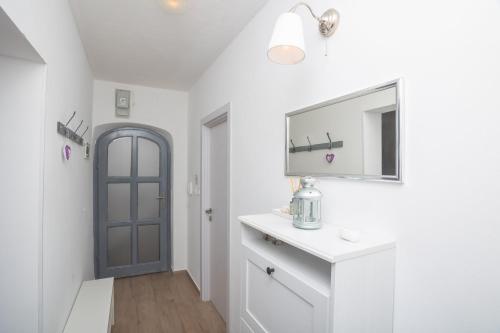 Apartments Lavandela Girandela